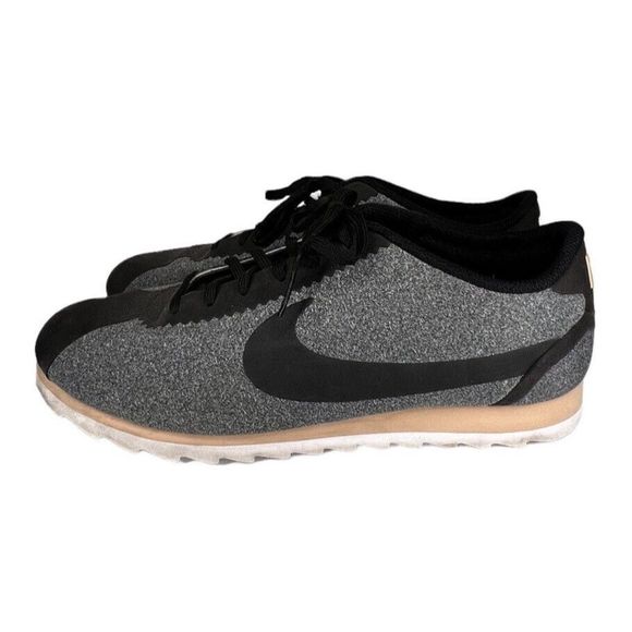 NIKE Women NIKE Women\'s‎ Cortez Ultra Sneakers Gray/Black - Size 10